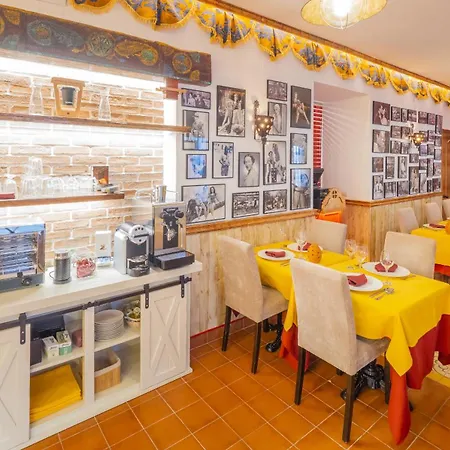 Cubo's La Plaza 301 With Breakfast Gasthuis